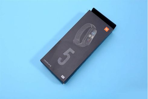 Xiaomi Mi Band 5 коробка